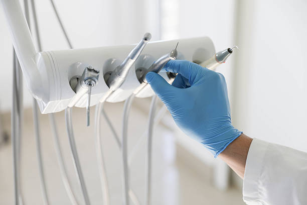 Professional Emergency Dentist technician working in Stony Point, NC